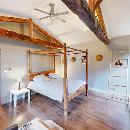 Ferienhaus Stunning In Ossages
