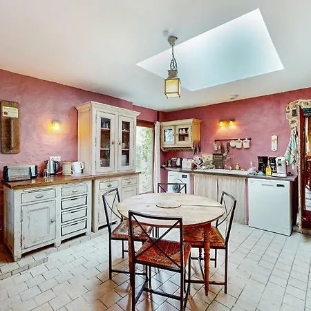 Stunning In Ferienhaus *